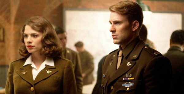 สตีฟ โรเจอร์ ใน Captain America: The First Avenger (2011)