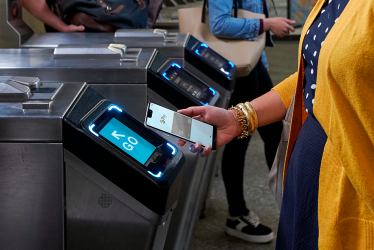Google ปล่อยฟีเจอร์ “Pay per Ride” จ่ายค่าโดยสารได้ผ่านแอป พร้อมบอกข้อมูลรถโดยสารผ่าน Google Assistant
