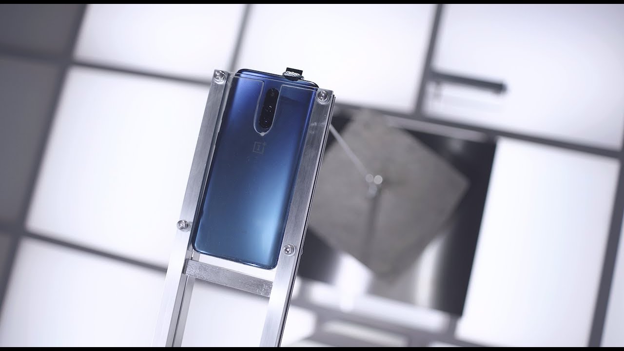 เอาจริงสิ! กล้องหน้าป๊อปอัพ OnePlus 7 Pro “แข็งแรงจริง” : ยกซีเมนต์หนัก 22 กก. ได้โดยไม่แตกหัก