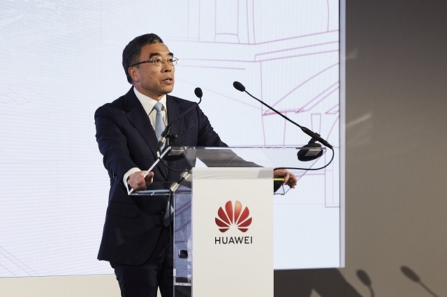 Huawei ประกาศยินดีเซ็นสัญญา “ไม่สอดแนม” หากสหรัฐอเมริกาต้องการ