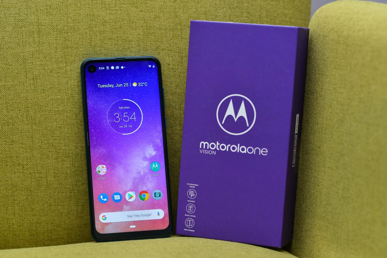 รีวิว Motorola One Vision มือถือหมื่นเดียว กล้อง 48 ล้านถ่ายกลางคืนไม่แพ้ใครแถมเป็น Android One ไม่โดนลอยแพ!