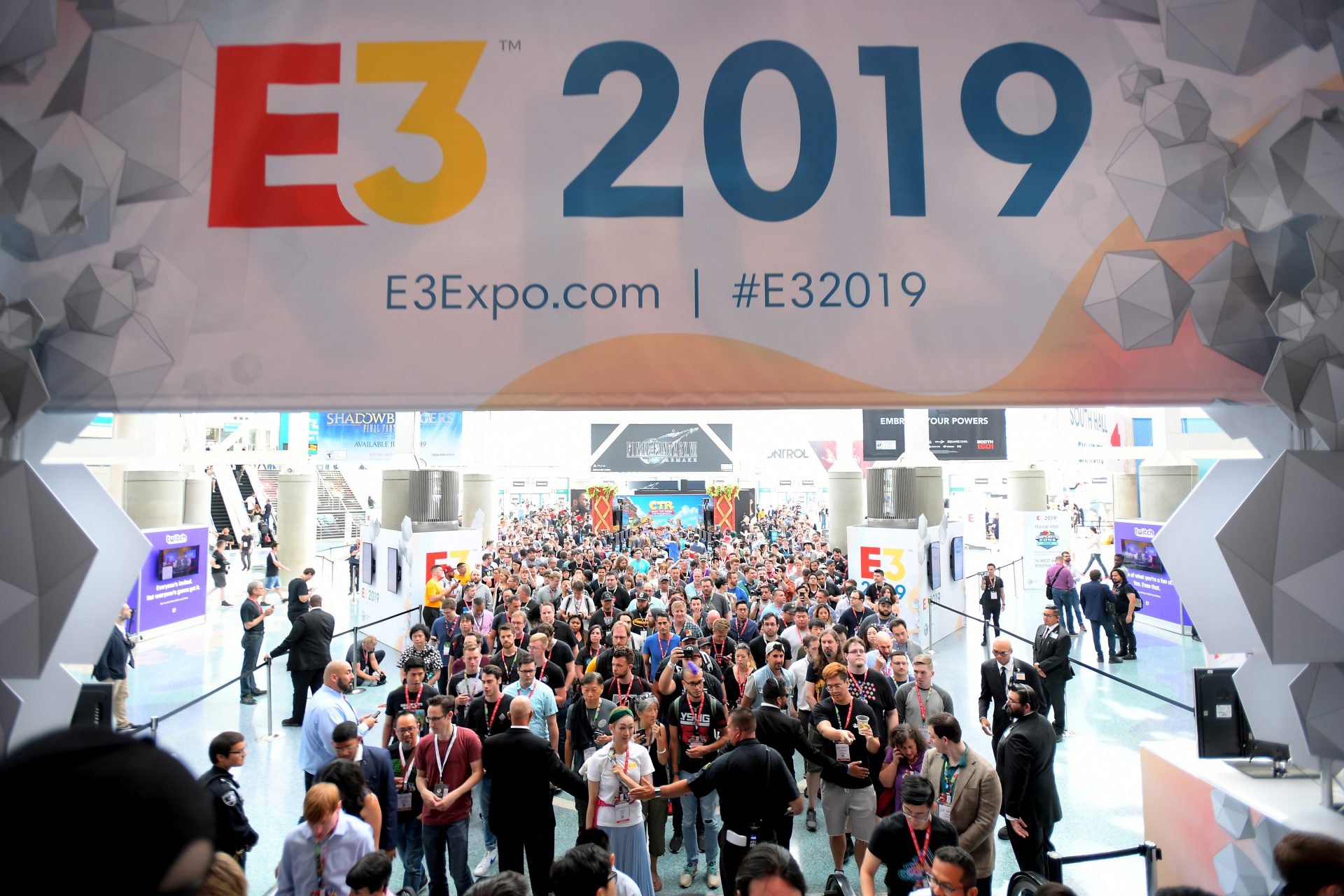 แบไต๋พาทัวร์ E3 2019 ยังกับไปเดินเอง รู้ไหมเราเจออะไรบ้าง?