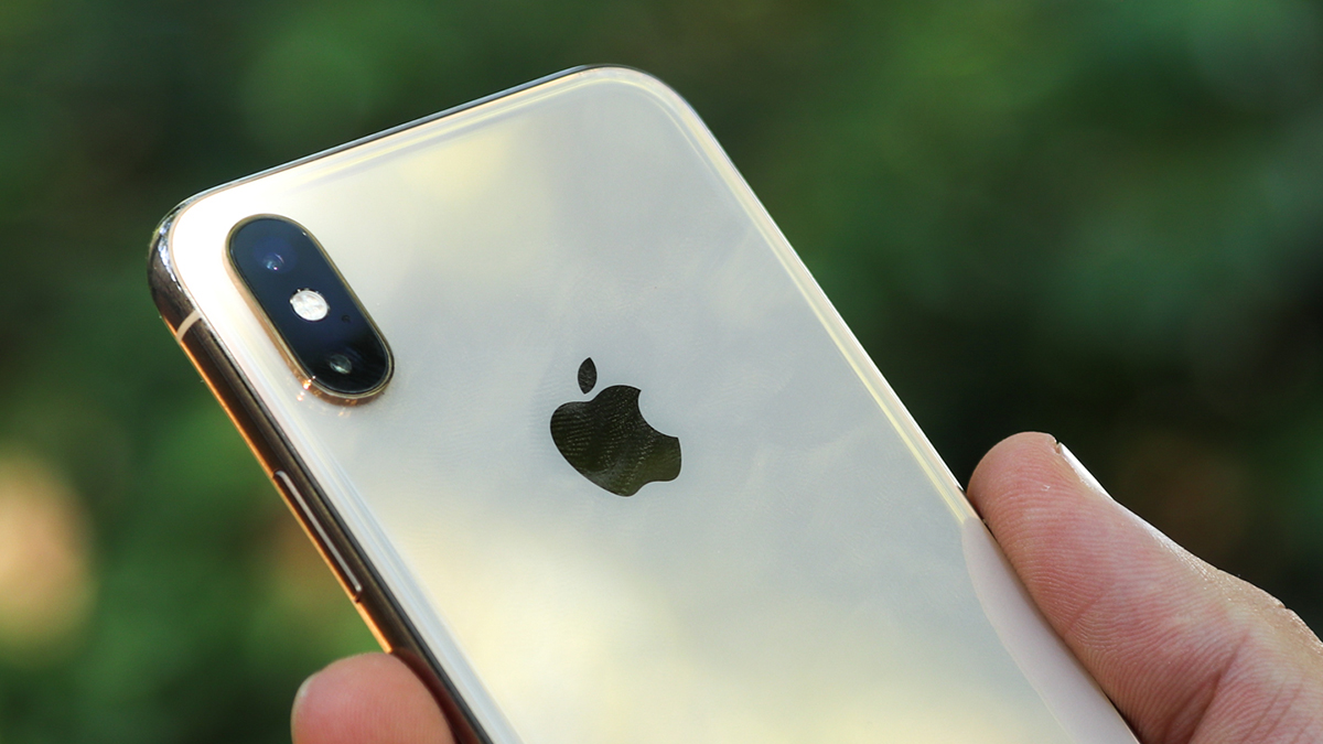 Apple ครองตลาดสมาร์ตโฟนระดับพรีเมียมถึง 47% แต่เริ่มลดลงแล้ว