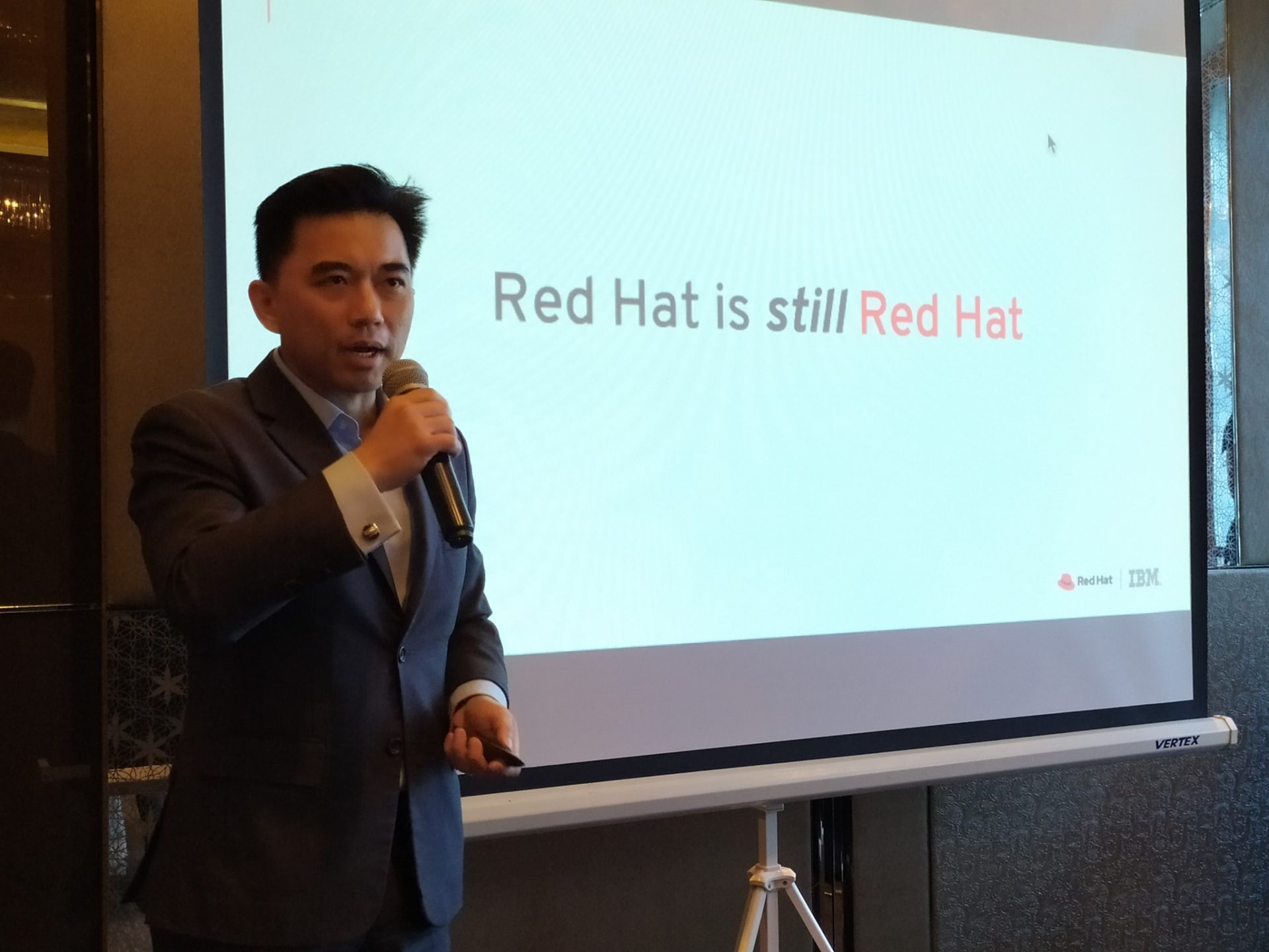 Red Hat โชว์โซลูชัน Enterprise linux และ Open Hybrid Cloud พร้อมสร้างความมั่นใจ หลังควบรวมกับไอบีเอ็ม