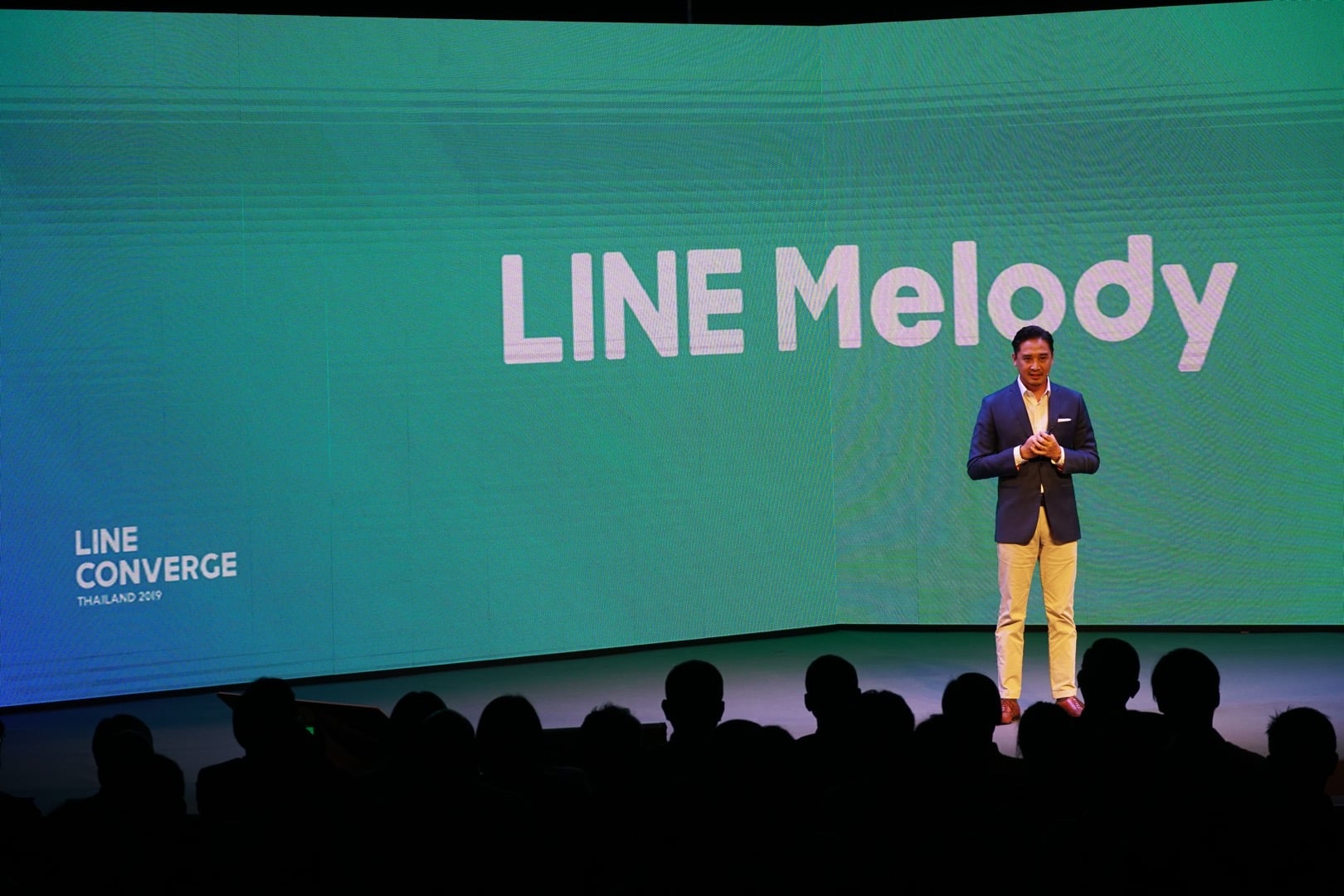 บริการใหม่จาก LINE ในไทย: ช้อป! LINE Shopping, ฟัง! LINE Melody, สั่ง! LINE MAN Grocery