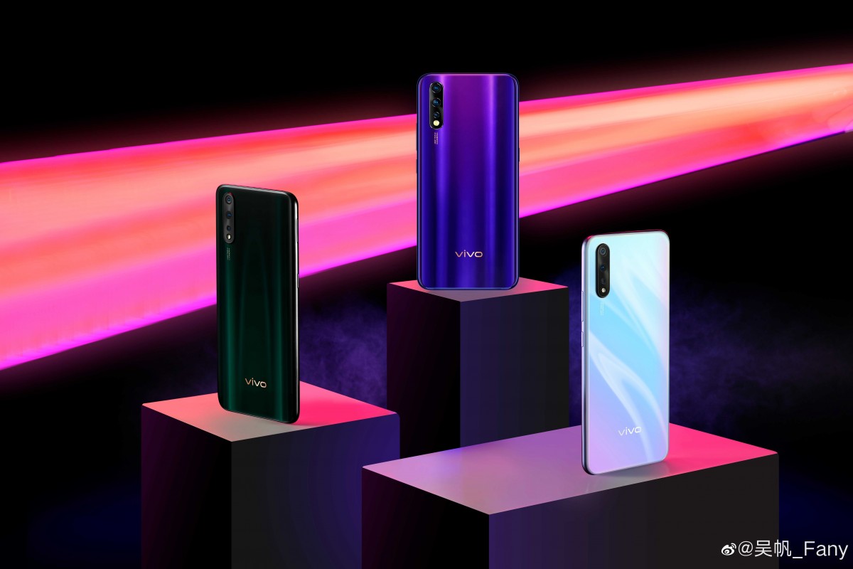 Vivo เผยภาพโปรโมท Z5 อย่างเป็นทางการ : จอ AMOLED 6.38 นิ้ว, กล้องหลัง 3 ตัว