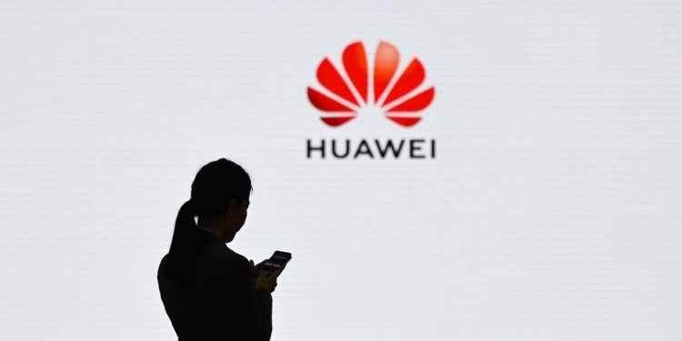 ซีอีโอ Qualcomm เผยมือถือ Huawei ยังขายดีต่อเนื่อง ส่งผลยอดขายชิป Snapdragon ลดลง