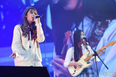BNK48 โชว์เล่นสดในงาน AKB48 Group Asia Festival 2019 in SHANGHAI