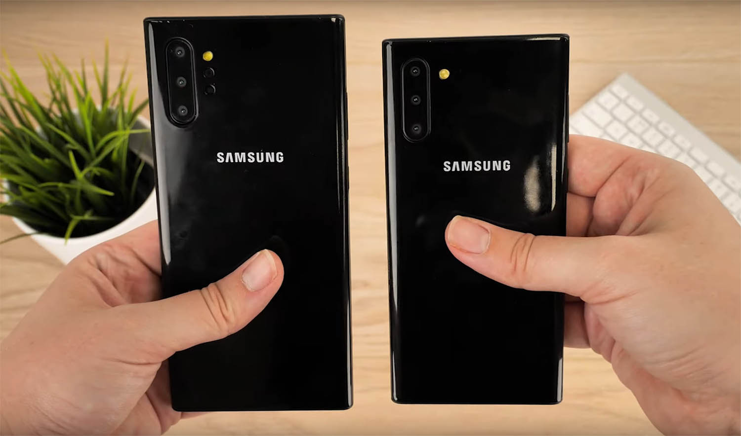 เครื่องดัมมี Samsung Galaxy Note 10 และ Note 10+ เผยให้ทราบขนาดหน้าจอ 6.3 และ 6.8 นิ้ว