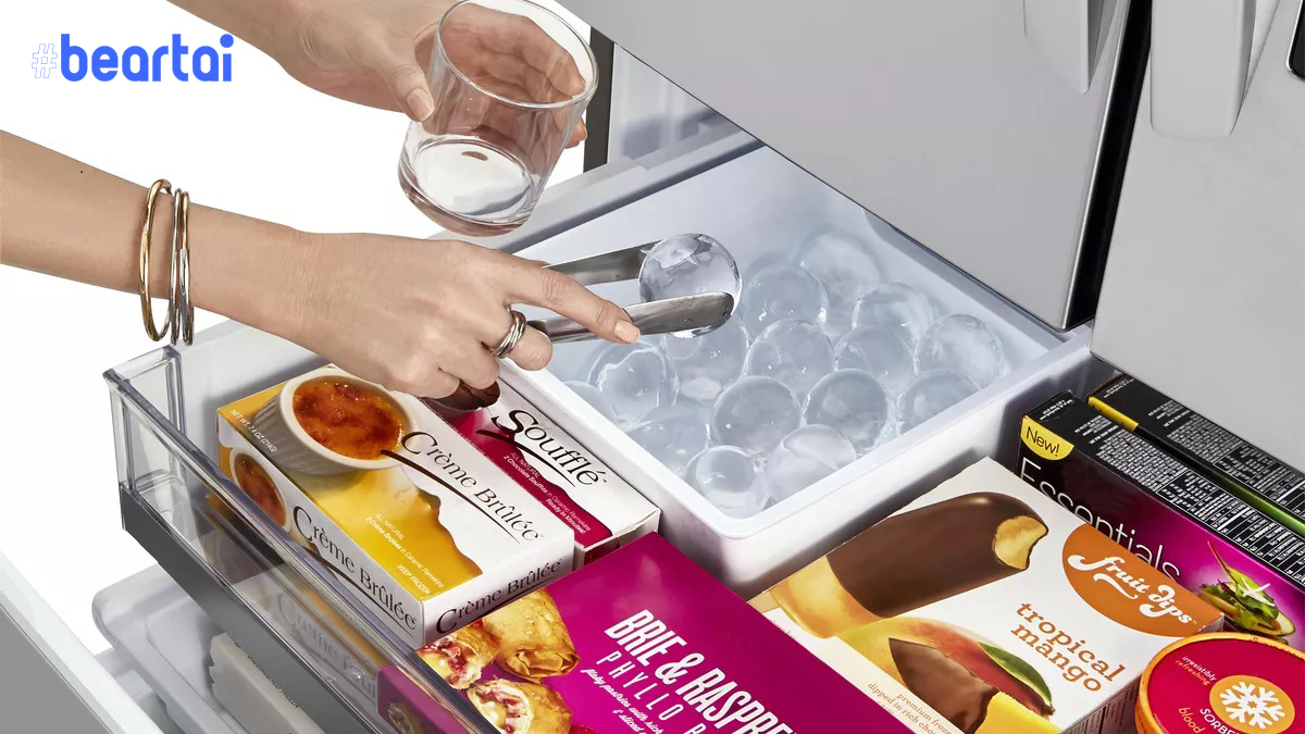 ตู้เย็น LG Instaview มาพร้อมกับฟีเจอร์ทำน้ำแข็งก้อนใส (Clear ice) เอาใจนักดื่มค็อกเทล