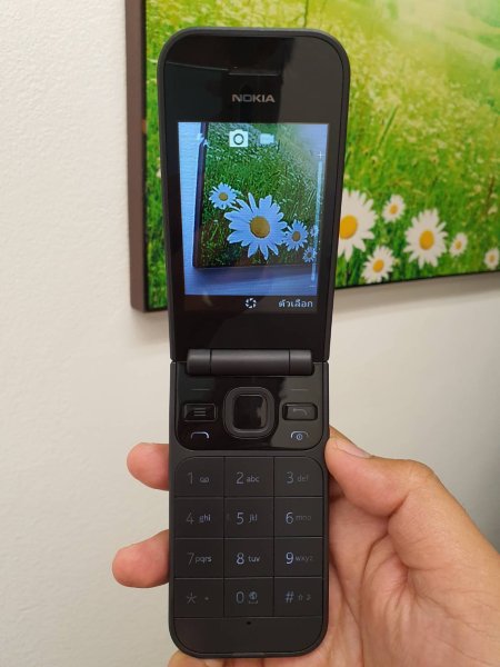 Nokia 2720 Flip