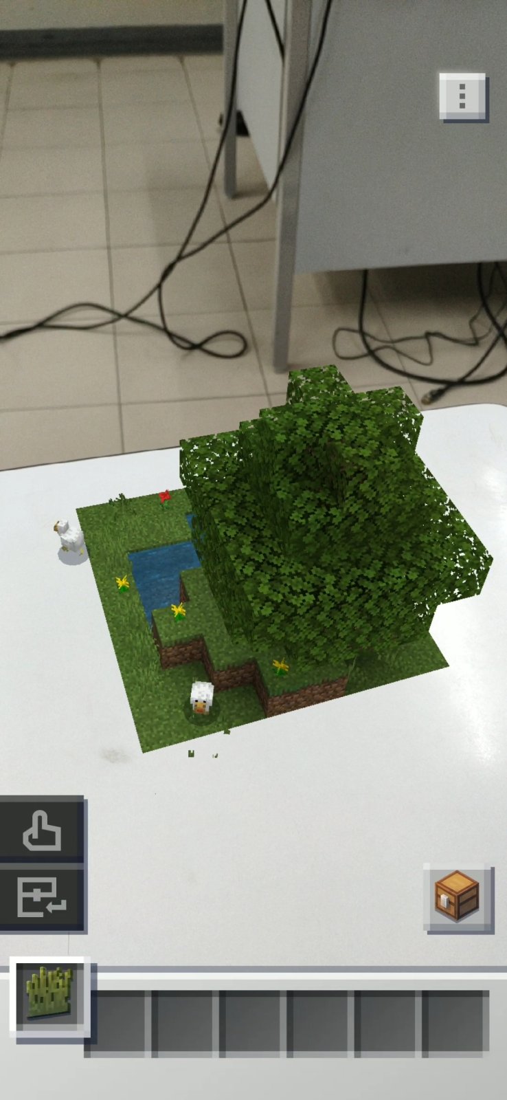 Minecraft Earth Gameplay
