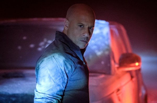 Vin Diesel รับบท ซูเปอร์ฮีโรคนเหล็กใน Bloodshot
