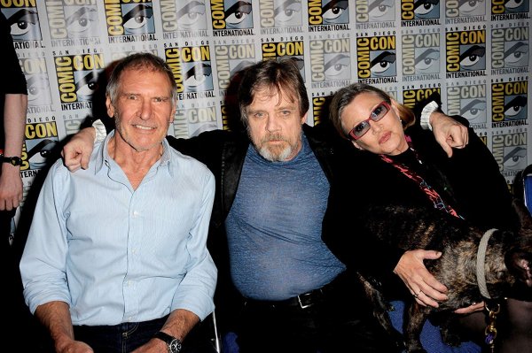 3 นักแสดงจากฉบับดั้งเดิมตอนเปิดตัวภาค The Force Awakens