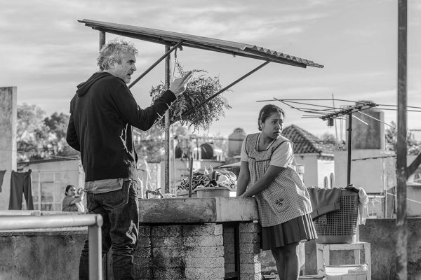 Alfonso Cuarón กำกับ Roma