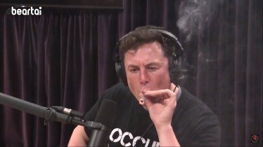 Elon Mask สูบกัญชาในบรอดแคสต์ Joe Rogan Experience