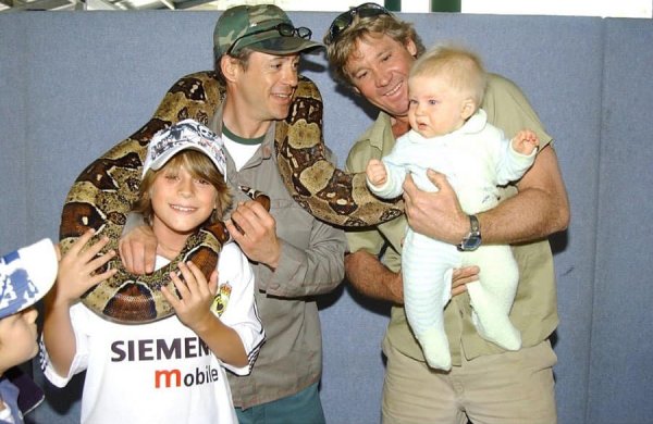 Robert Downey Jr.  เมื่อครั้งมาเยี่ยม Steve Irwin และครอบครัว