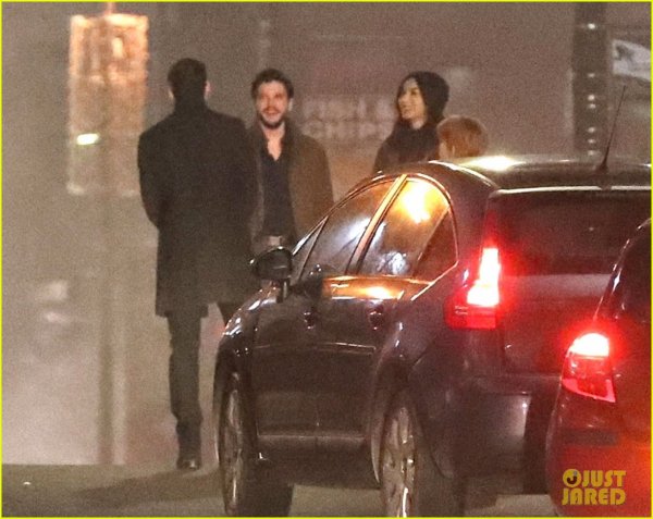 Kit Harrington, Richard Madden และ Gemma Chan ในกองถ่าย Eternals ณ ตอนนี้