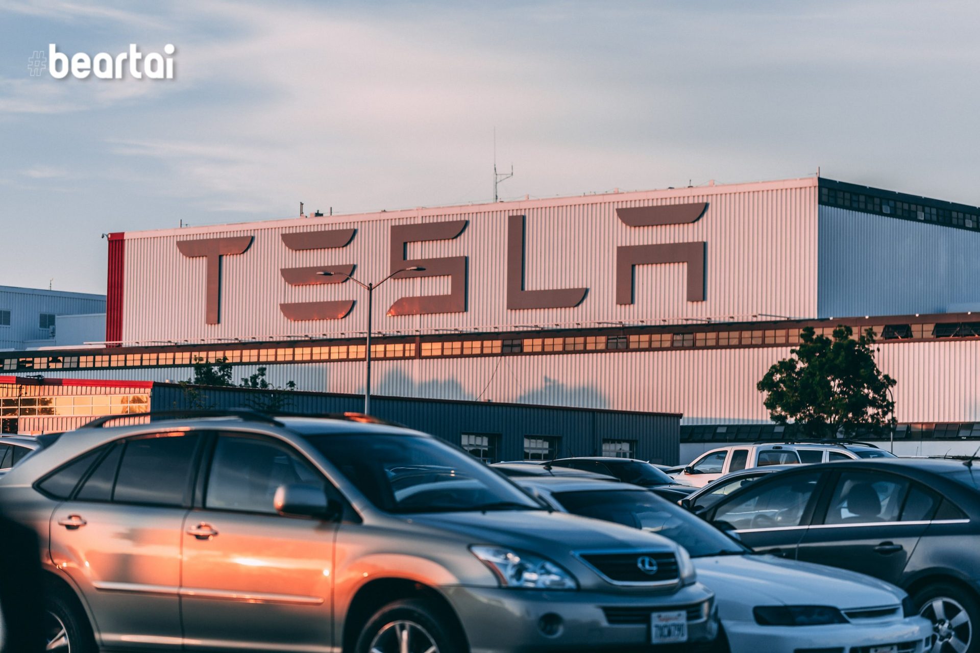 สุดท้าย Tesla ก็ถอนฟ้องเขต Alameda เนื่องจากเปิดดำเนินงานในโรงงานฟรีมอนต์ได้ตามปกติแล้ว