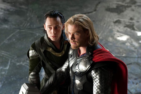 Tom Hiddleston เกือบจะเล่นเป็น Thor แต่ขอฉีกไปเล่นร้ายดีกว่าในบท Loki