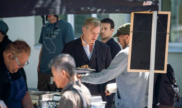 Christopher Nolan ติดดินกินข้าวกองถ่ายเหมือนคนอื่น ๆ ในกอง Tenet