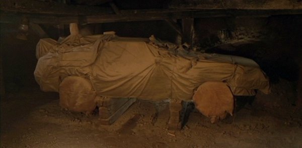 รถเดลอรีน คันที่ด็อกซ่อนไว้ในถ้ำ ก็ต้องยังอยู่ในปี 1885