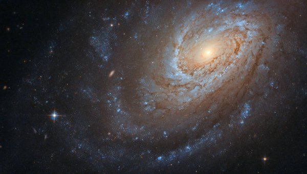 ภาพถ่ายจักรวาลแสนสวยงามที่กล้อง Hubble ถ่ายอยู่ตลอดทุกวัน