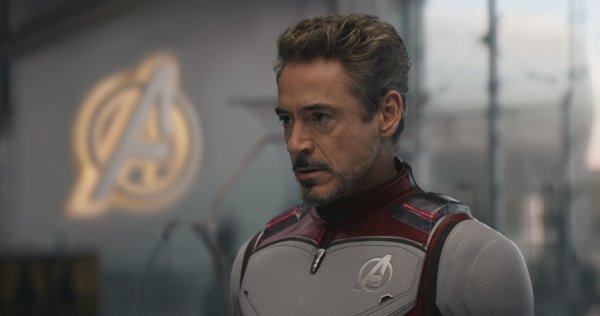 Tony Stark Iron Man "I Love You 3000"