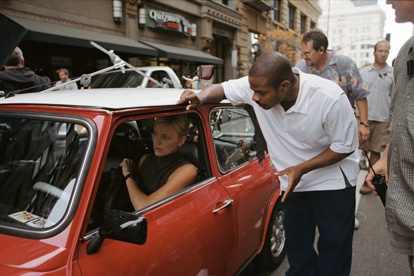 ผู้กำกับ F. Gary Gray ในกองถ่าย The Italian Job (2003)