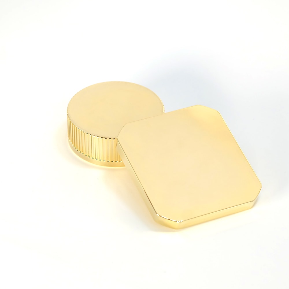  TTartisan 35mm f/1.4 “24K Gold Skin” limited edition