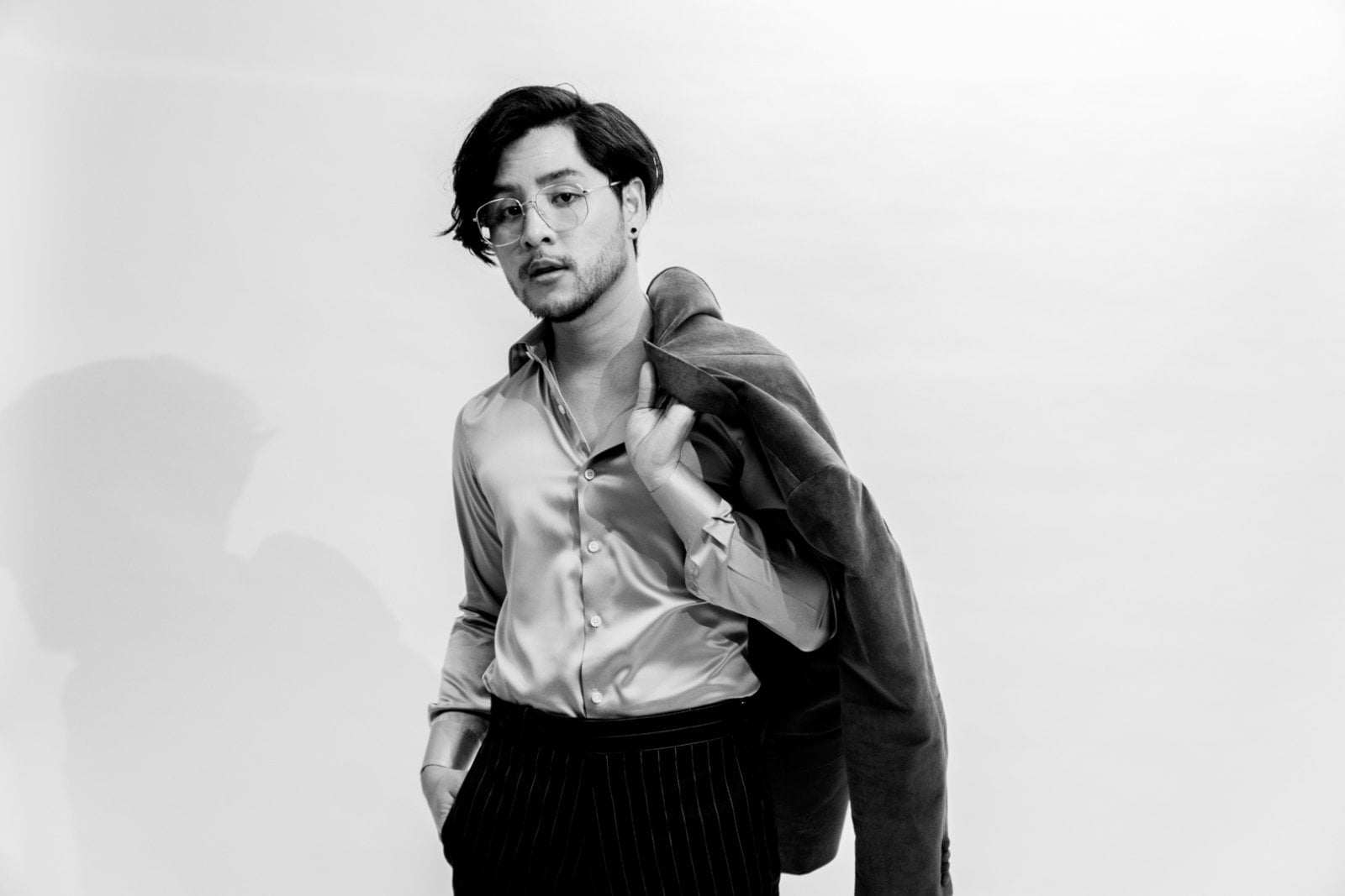 [สัมภาษณ์] 'ทอม อิศรา' ในวันที่เป็น 'TOM ISARA' แบบไม่มีอะไรต่อท้ายชื่อ ...
