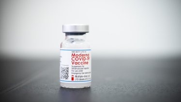 เกาหลีใต้อนุมัติวัคซีน COVID-19 ของ Moderna จะนำเข้า 40 ล้านโดสโดยเอกชน GC Pharma
