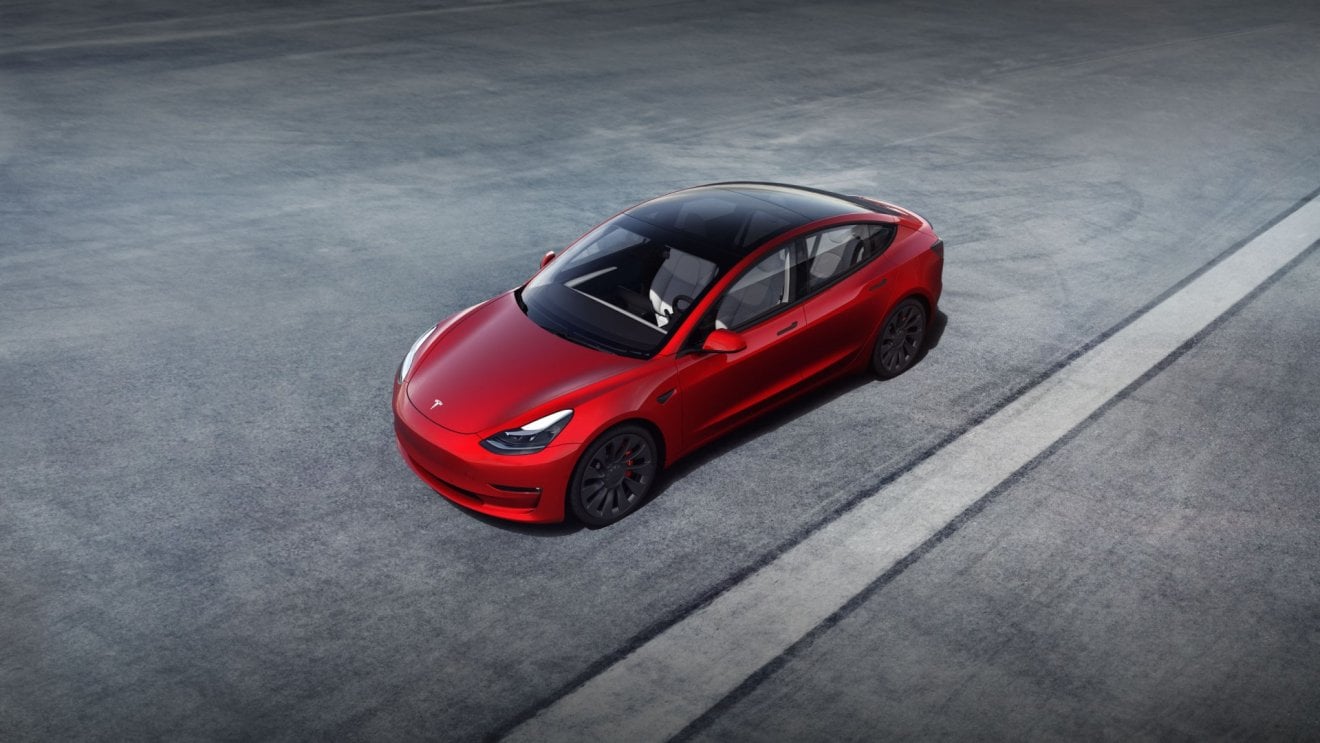 รายงาน : Tesla กำลังออกแบบรถยนต์ซีดานไฟฟ้า Model 3 รุ่นปรับปรุงใหม่