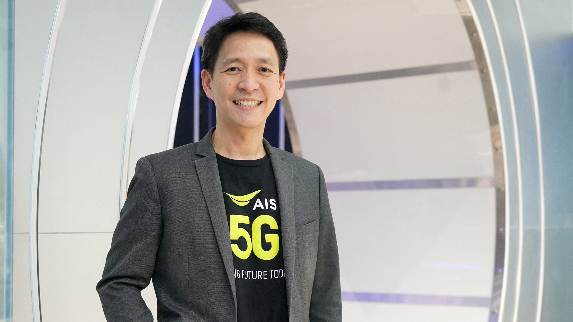 AIS 5G จับมือซัมซุง โชว์ศักยภาพ Samsung Galaxy S21 Series 5G บนเครือข่าย AIS 5G SA