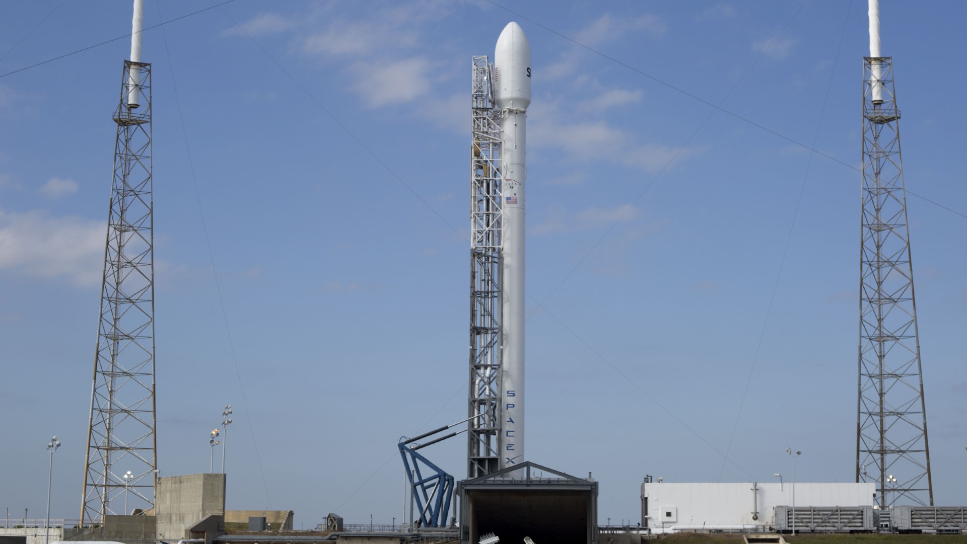 SpaceX กำลังจะปล่อยภารกิจ Group 6-3 ส่งดาวเทียม Starlink V2 Mini เพิ่มอีก 22 ดวง