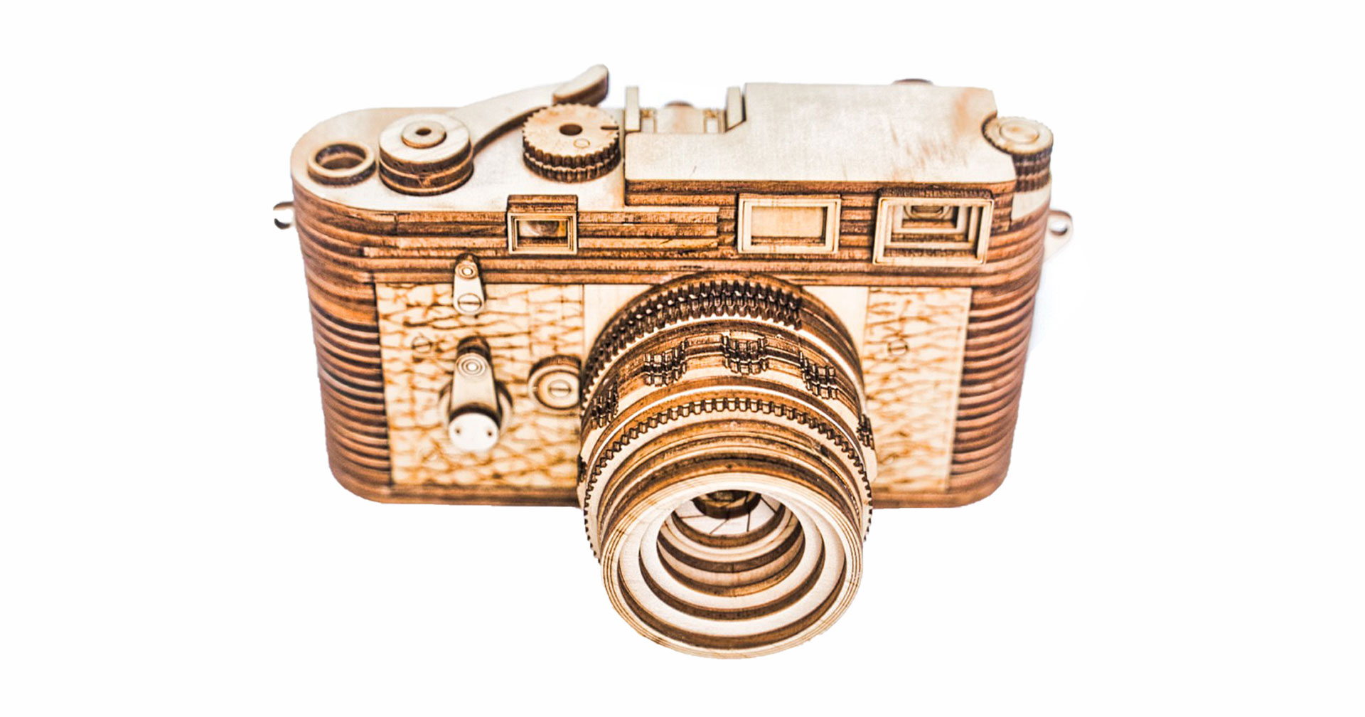 ใครว่ากล้องไลก้าแพง โมเดลไม้กล้อง Leica M3 ในราคาไม่ถึง 3 พันบาท!