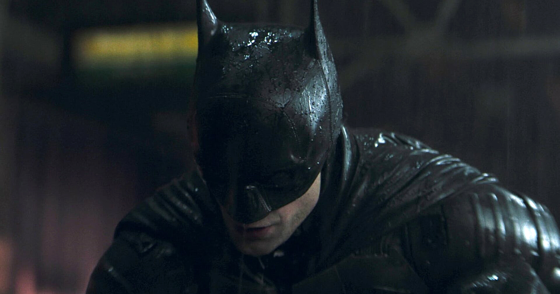 ลือ Batman อาจเลื่อนฉายอีกครั้ง : เหตุจาก Warner ยังไม่พอใจตัวภาพยนตร์