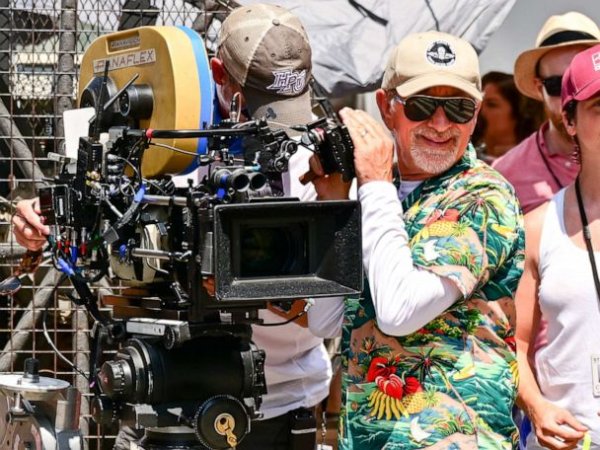 Steven Spielberg