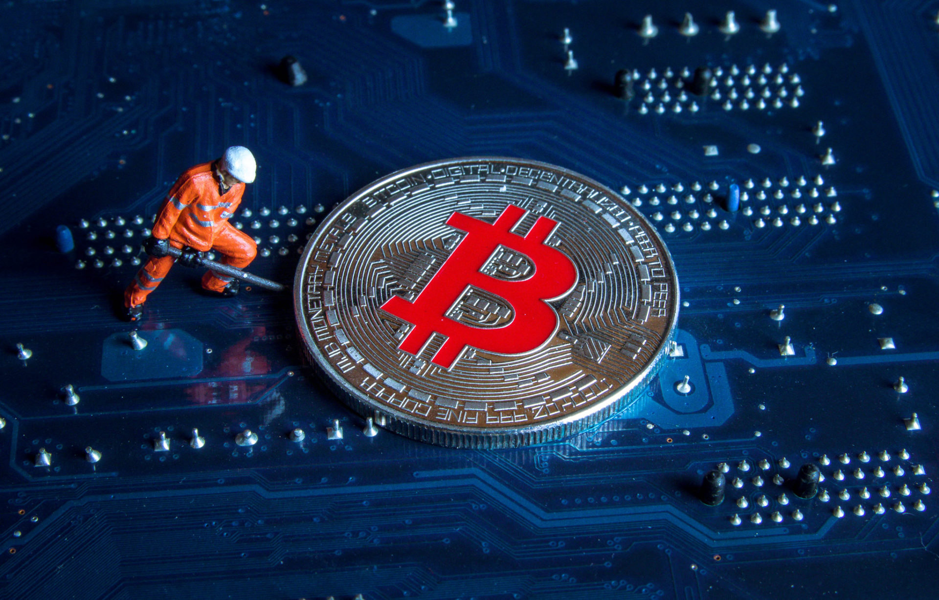 Bitcoin ร่วงเช่นเดียวกับสินทรัพย์อื่น ๆ ที่ดิ่งลงเนื่องจากข่าวโควิด – 19 สายพันธุ์ใหม่