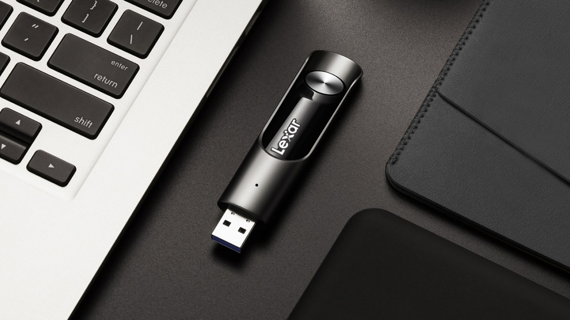 Lexar® เปิดตัว JumpDrive® P30 USB 3.2 Gen 1 แฟลชไดรฟ์ความเร็วสูง