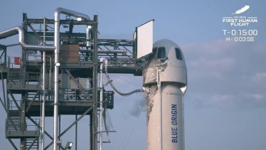 Blue Origin เปิดตัว 2 ผู้โดยสารในทริปท่องขอบอวกาศครั้งต่อไป