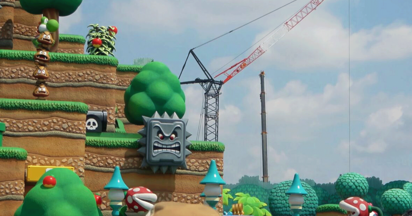 รูปภาพเครนก่อสร้างในพื้นที่ Super Nintendo World (จาก Video Games Chronicle)