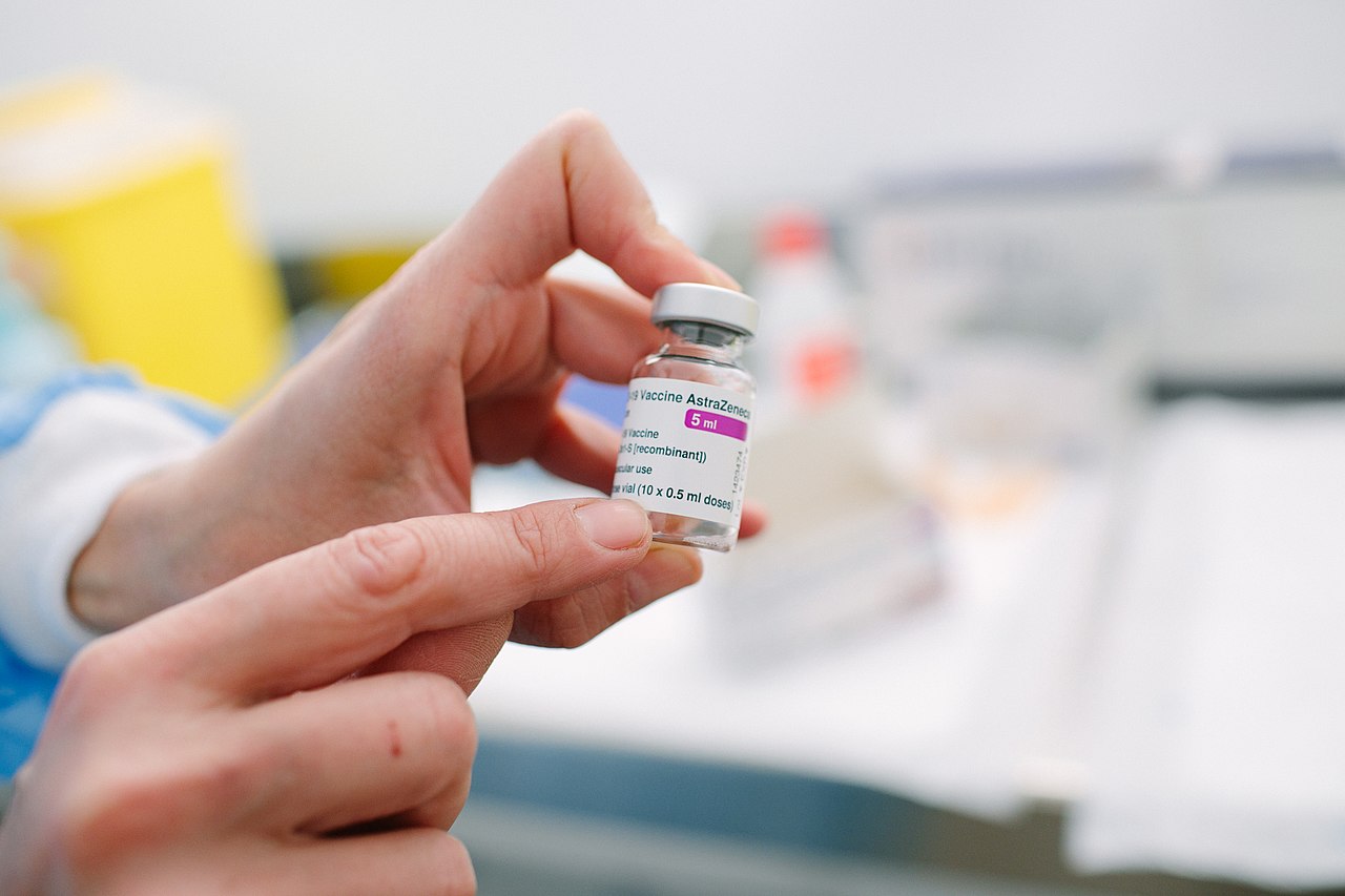 ผลวิจัยสหรัฐฯ เผยวัคซีน AstraZeneca สามารถป้องกันการป่วยจากโควิดถึง 74%