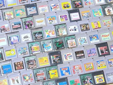 นักสะสมชาวญี่ปุ่น ใช้เวลา 2 ปี สะสมตลับ Game Boy จนครบ