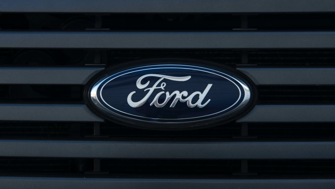 Ford จำกัดการผลิตในอเมริกาเหนือเนื่องจากขาดแคลนชิป