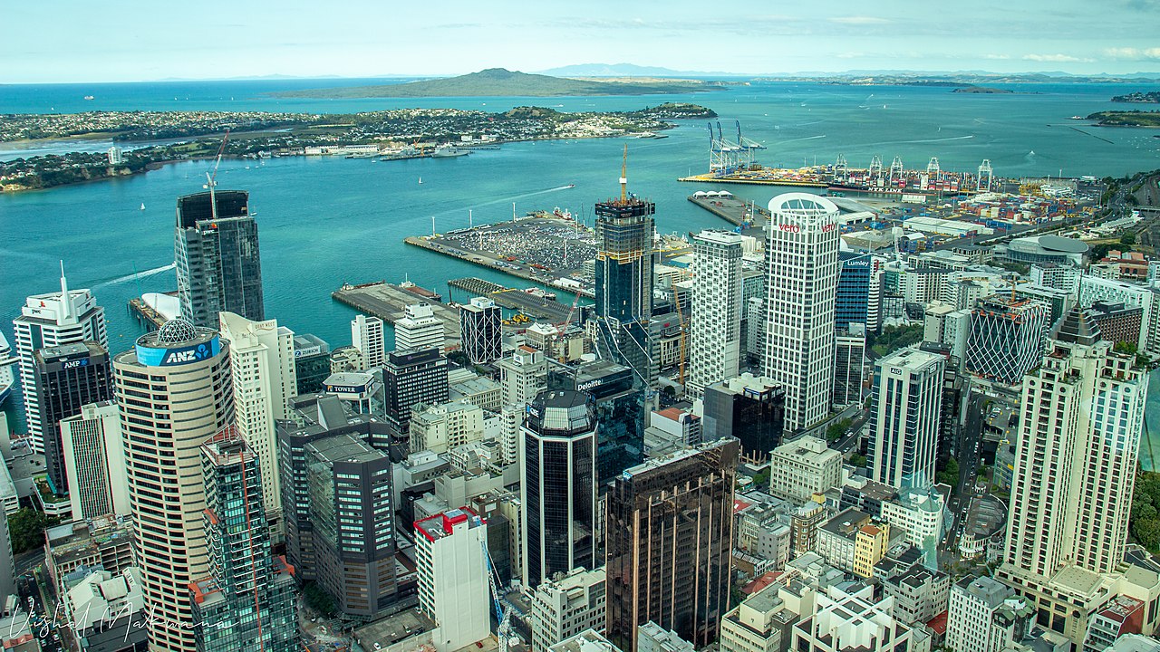 นิวซีแลนด์ยังคงล็อกดาวน์เมืองโอคแลนด์ต่อเป็นสัปดาห์ที่ 8