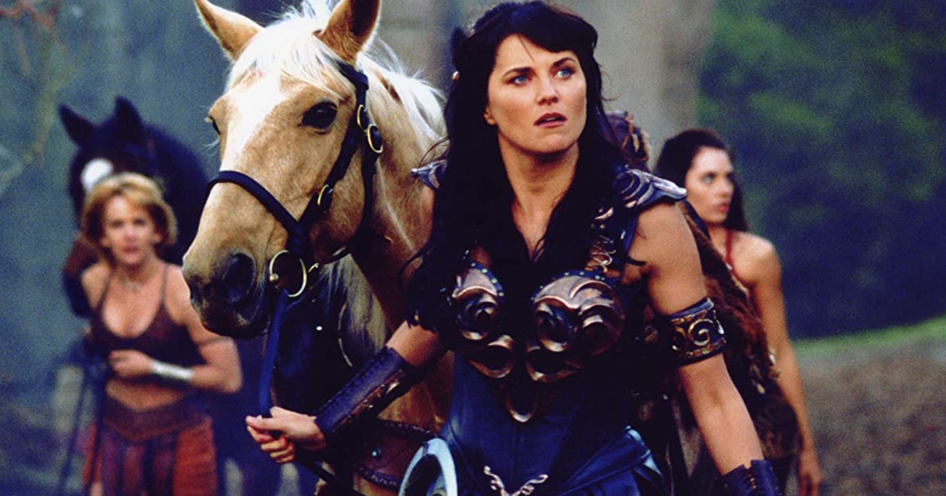 ลูซี่ ลอว์เลส พูดถึงความเป็นไปได้ในการรีบูต ‘Xena: Warrior Princess’
