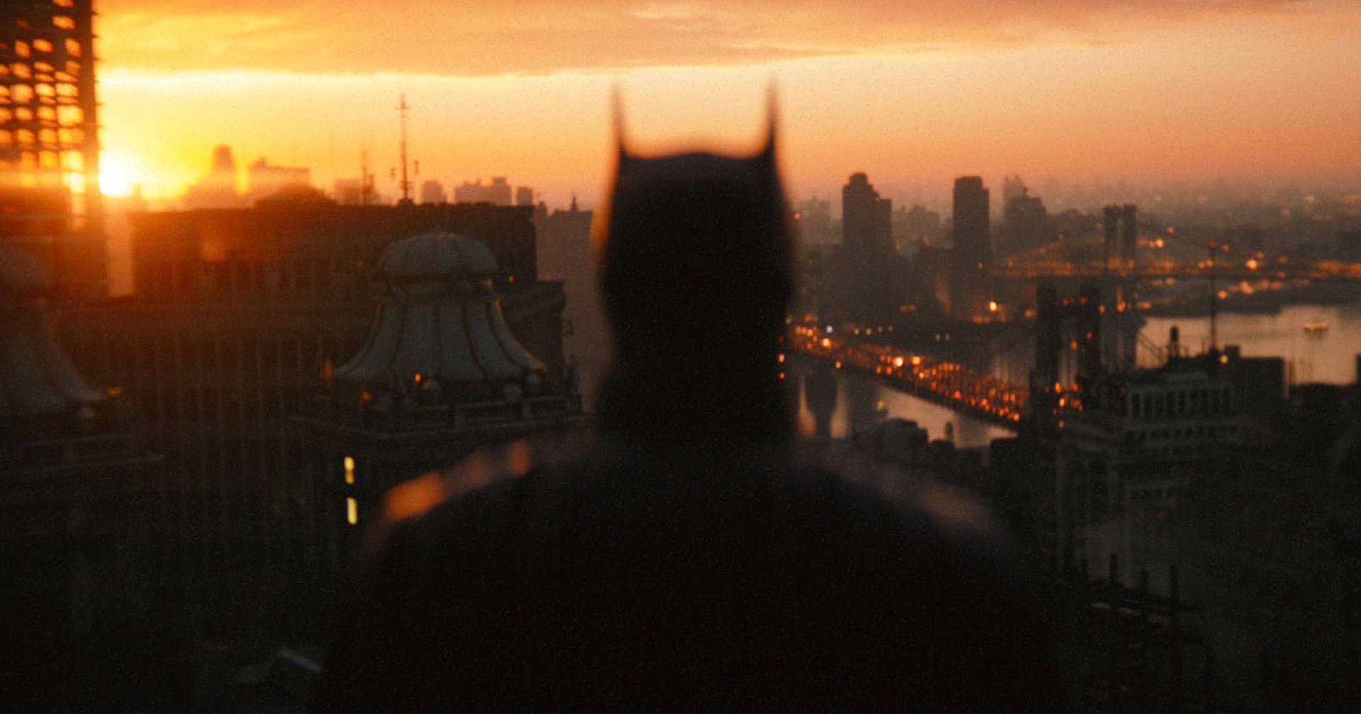 ผู้กำกับเผยภาพล่าสุดของ ‘The Batman’ ทั้งอัศวินรัติกาล, แคตวูแมน และริดเลอร์