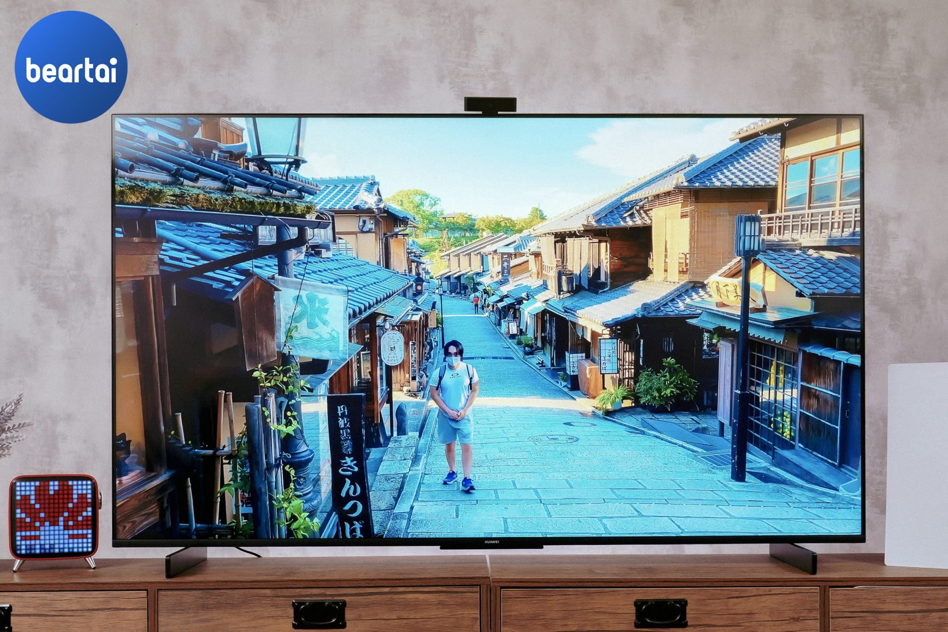 พรีวิวย่อม ๆ HUAWEI Vision S นิยามใหม่ Beyond TV จอ 4K 120 Hz, สนทนาวิดีโอคอลกลับได้ด้วยกล้อง 13 ล้านพิกเซล