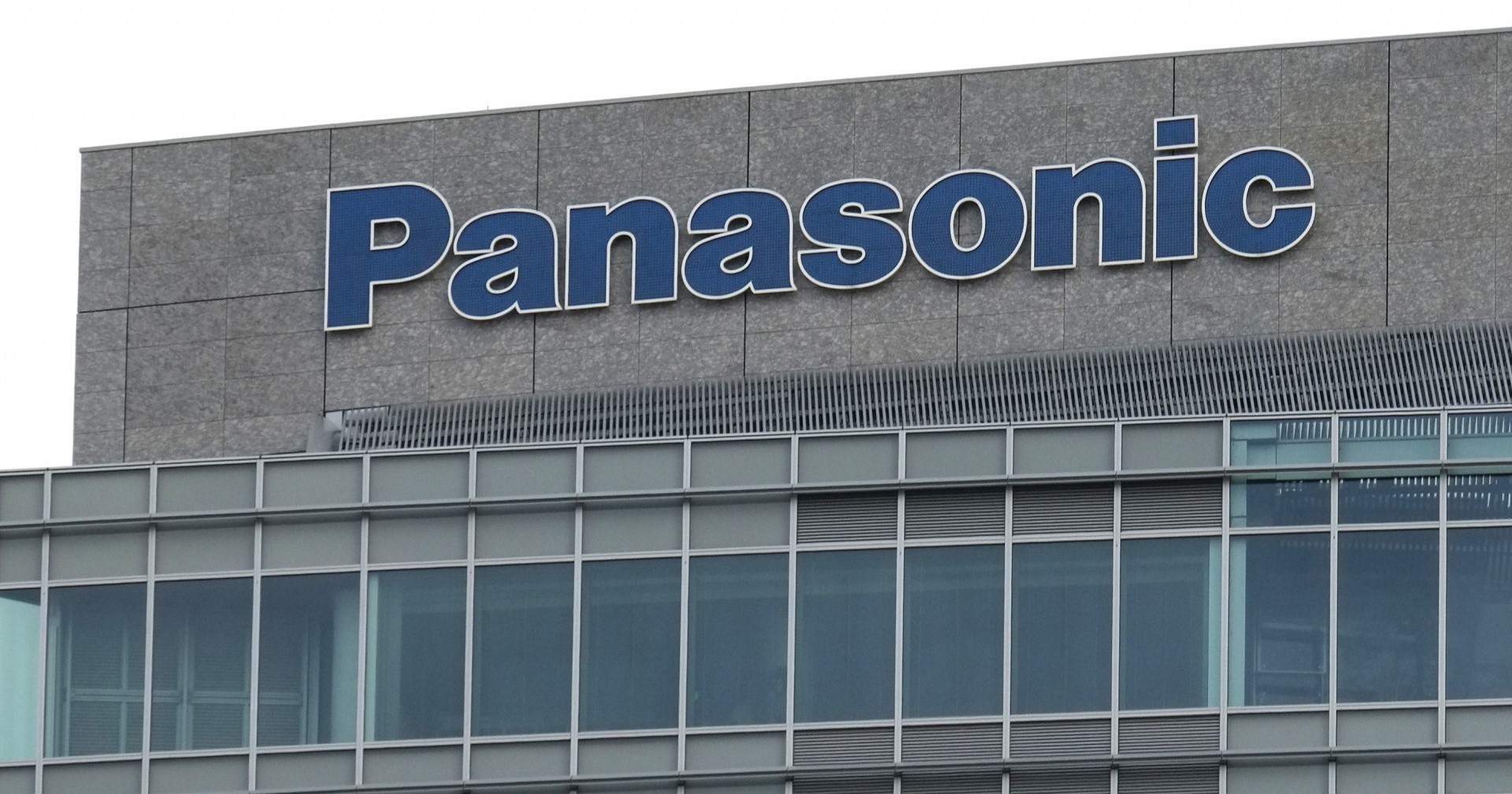Panasonic เสนอระบบป้องกันภัยไซเบอร์ต่อยานยนต์
